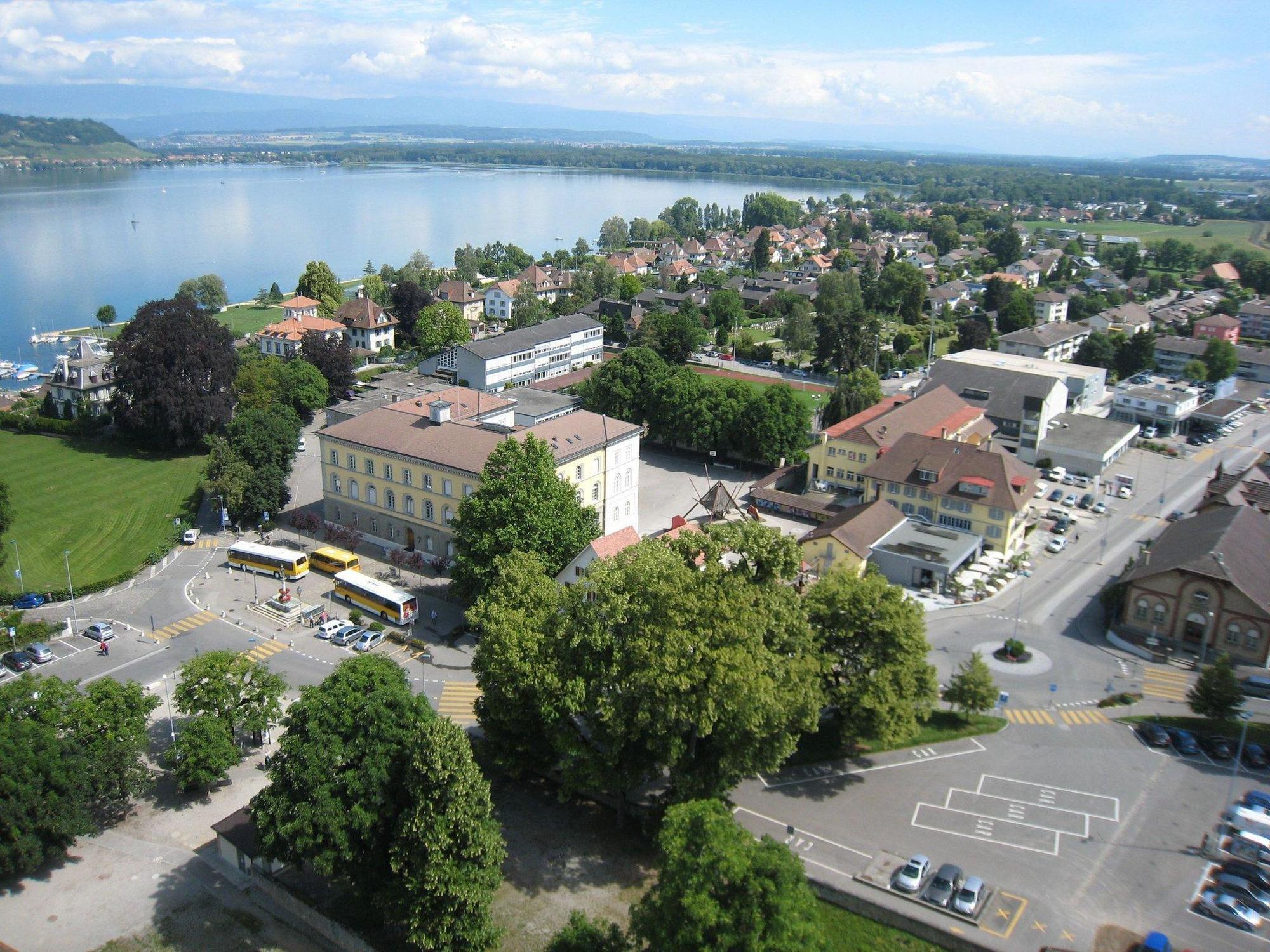 Hotel Murten Exterior photo